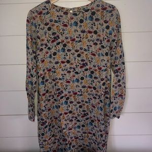 Sleeved Dress -sz 8